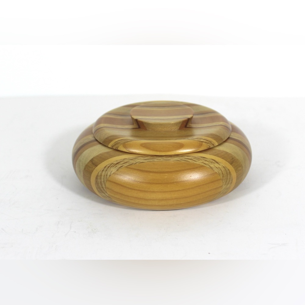 Vintage Carved Exotic Wood Box with Lid Handmade in New Zealand Stash trinket